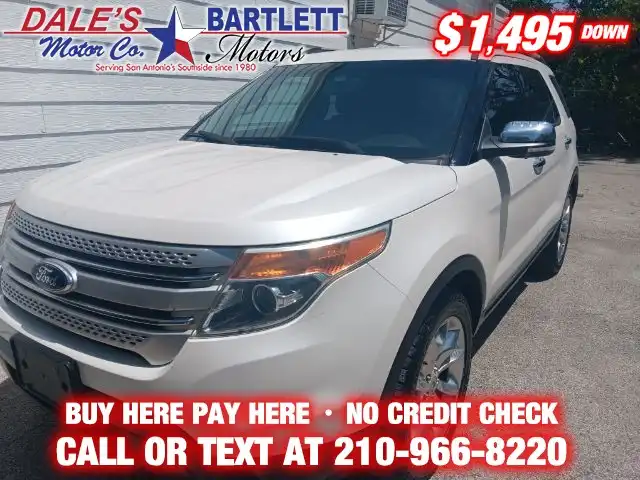 2015 Ford Explorer XLT's photo