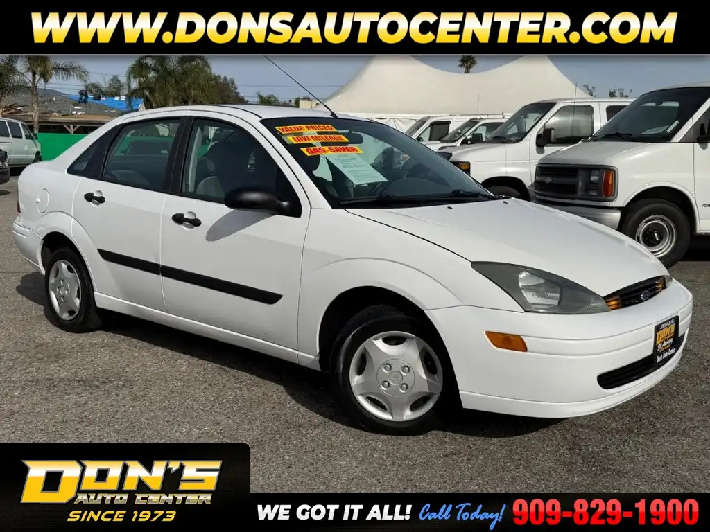 2003 Ford Focus LX PZEV (CA MA NY)'s photo