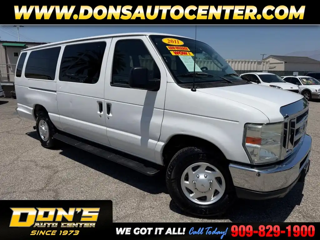 2011 Ford E-Series E-350 XLT Super Duty Extended's photo