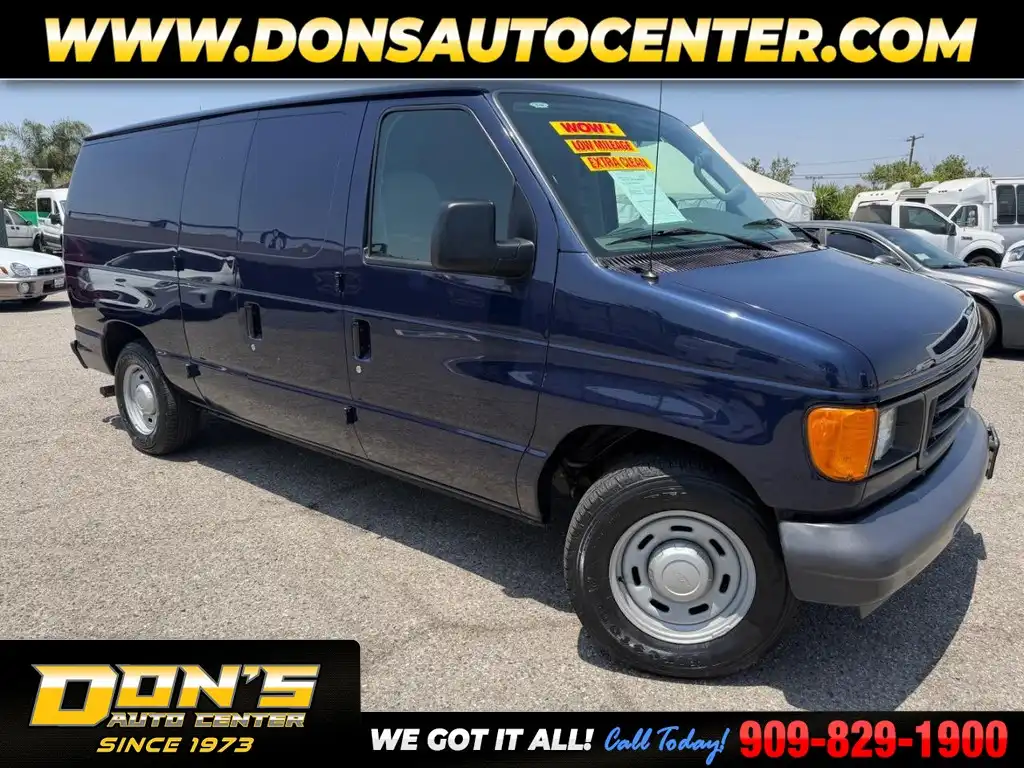 2006 Ford E-Series E-150 Van's photo