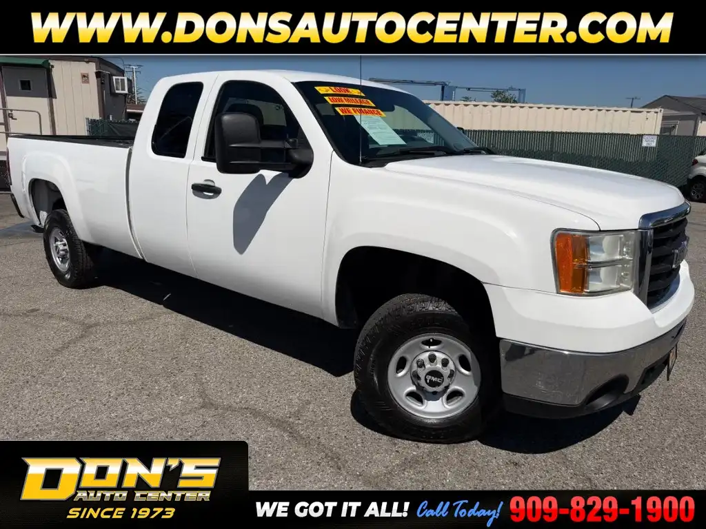 2008 GMC Sierra 2WD Extended Cab 8ft Work Truck's photo