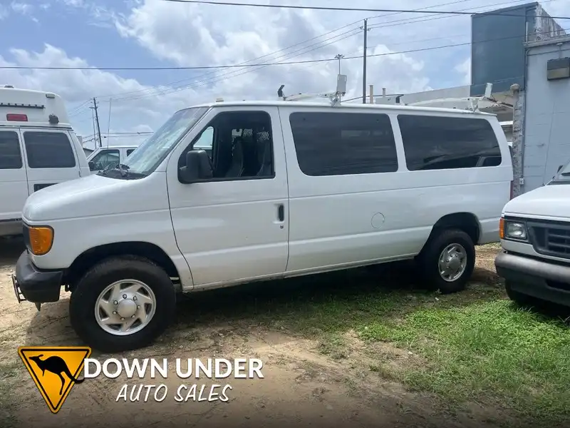 2007 Ford E-Series E-350 Super Duty's photo
