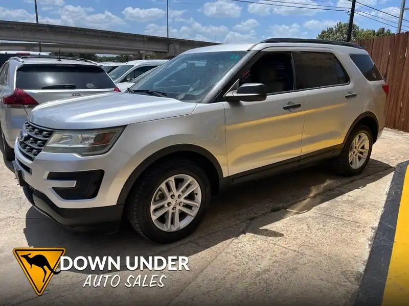 2016 Ford Explorer Base FWD's photo