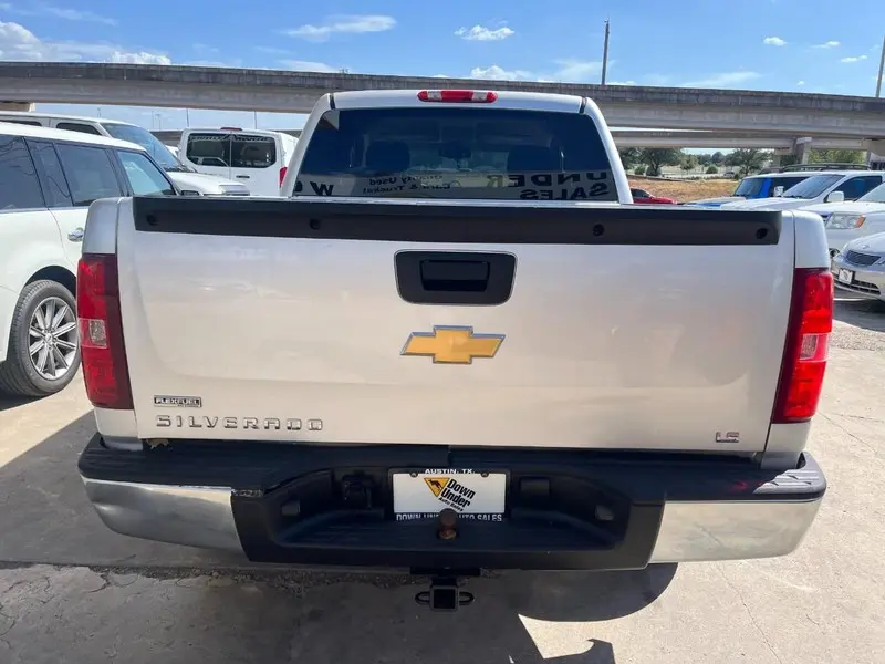 2012 Chevrolet Silverado 1500 LS Crew Cab photo 5