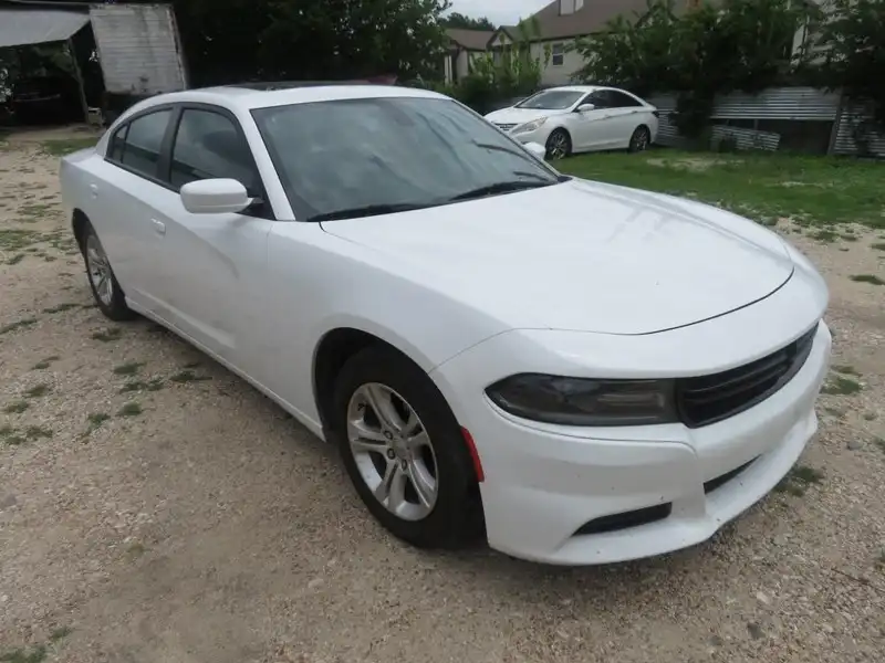 2020 Dodge Charger SXT's photo