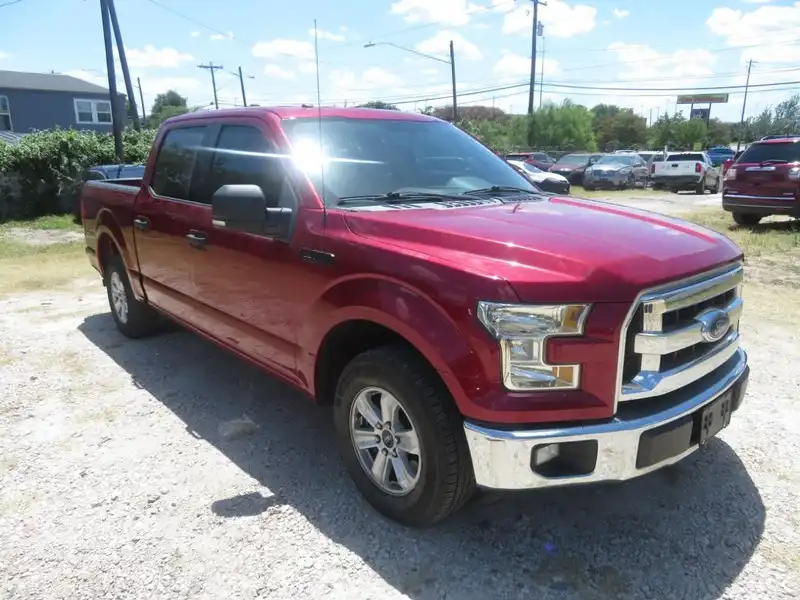 2017 Ford F-150 XLT SuperCrew 5-1/2 Box's photo