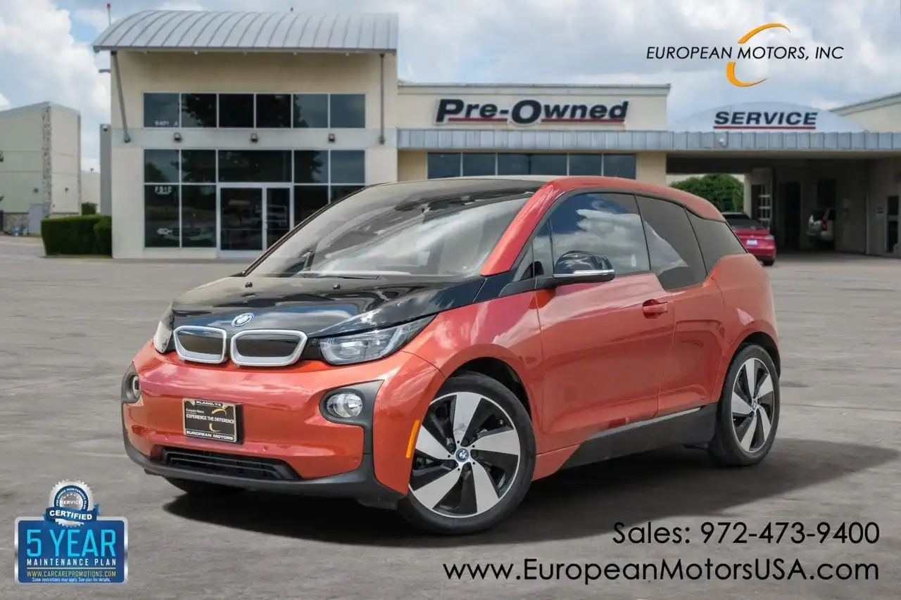 2015 BMW i3 0.6 Range Extender Giga World's photo