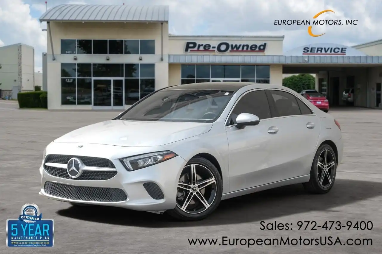 2022 Mercedes-Benz A-Class A220's photo