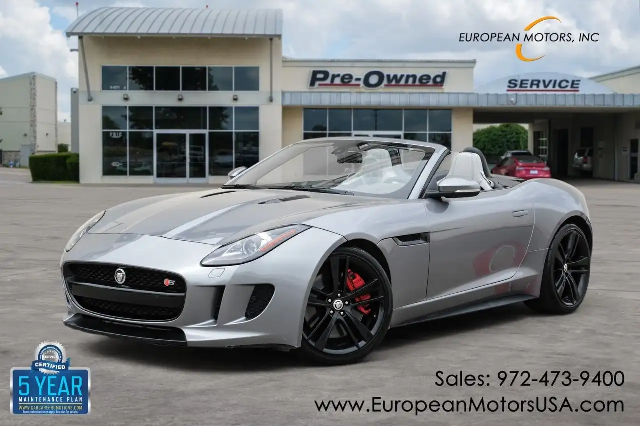 2014 Jaguar F-TYPE V8 S Convertible's photo