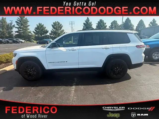 2024 Jeep Grand Cherokee L Altitude 4x4's photo