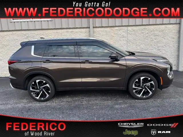2022 Mitsubishi Outlander SEL Special Edition S-AWC's photo
