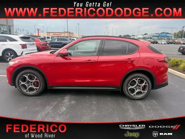 2023 Alfa Romeo Stelvio Sprint AWD's photo