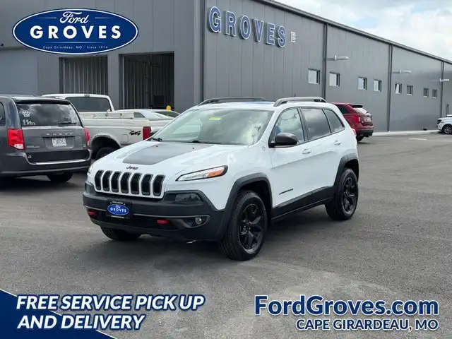 2015 Jeep Cherokee Trailhawk 4X4's photo