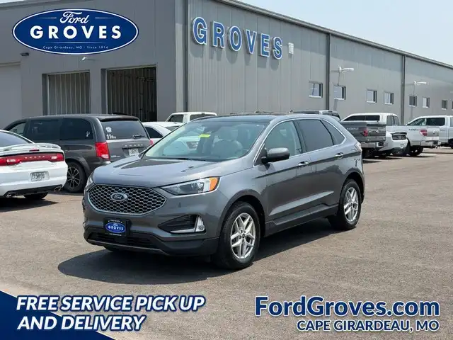 2024 Ford Edge SEL AWD's photo