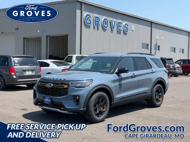 2026 Ford Explorer Tremor 4WD's photo