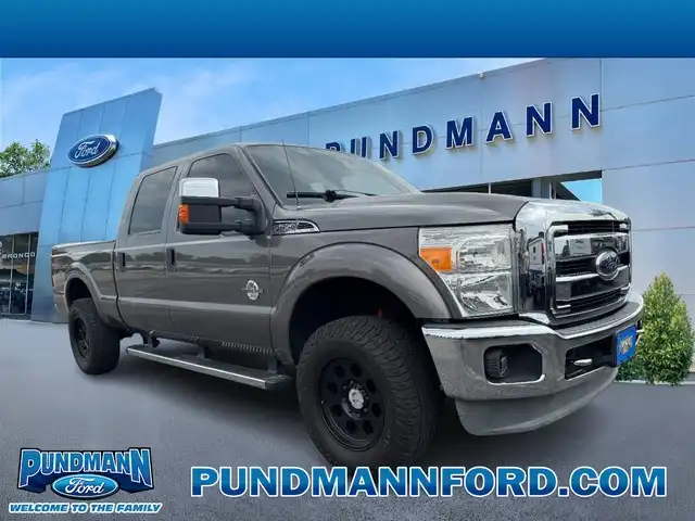 2014 Ford F-250 XLT 4x4 Crew Cab 156 in's photo