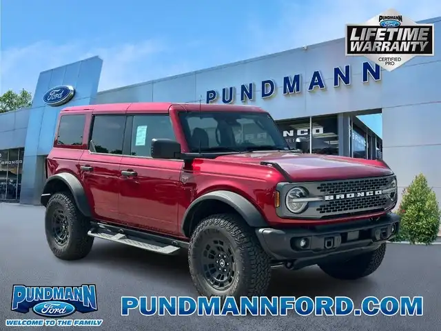 2026 Ford Bronco Badlands 4x4's photo
