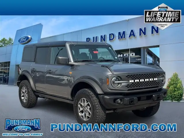 2025 Ford Bronco Badlands 4x4 photo 1