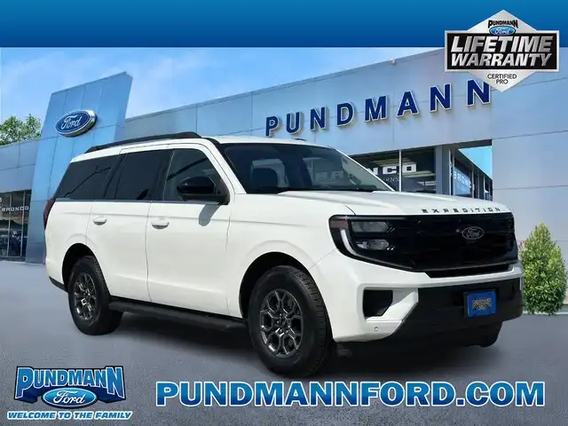 2025 Ford Expedition Active 4x4's photo