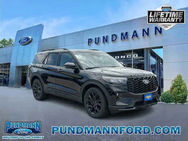 2027 Ford Explorer ST 4WD's photo