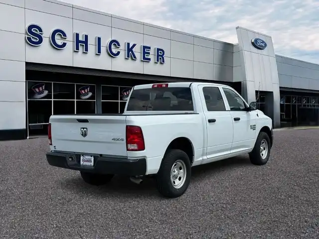 2022 RAM 1500 Classic Tradesman 4x4 Crew Cab 5'7's photo