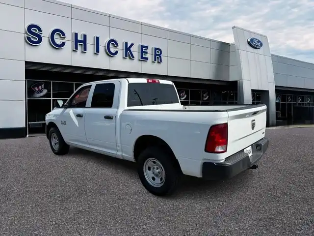 2016 RAM 1500 Tradesman 4x4 Crew Cab 5'7's photo