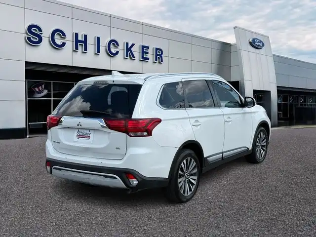 2020 Mitsubishi Outlander SEL S-AWC's photo