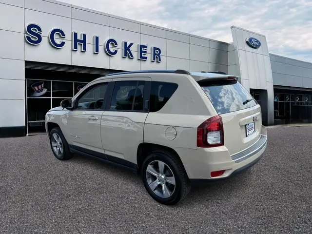 2017 Jeep Compass High Altitude photo 3