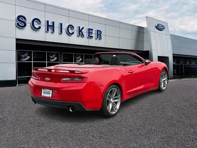 2017 Chevrolet Camaro 2.0 1LT Convertible Auto's photo