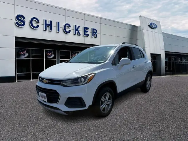 2018 Chevrolet Trax LT AWD photo 3