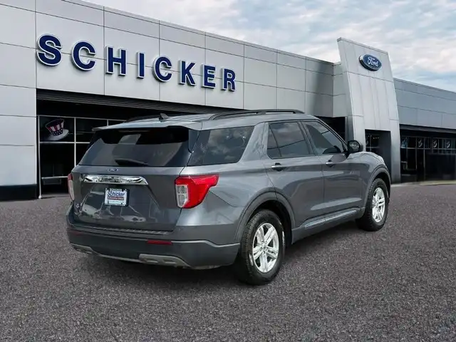 2021 Ford Explorer XLT RWD's photo
