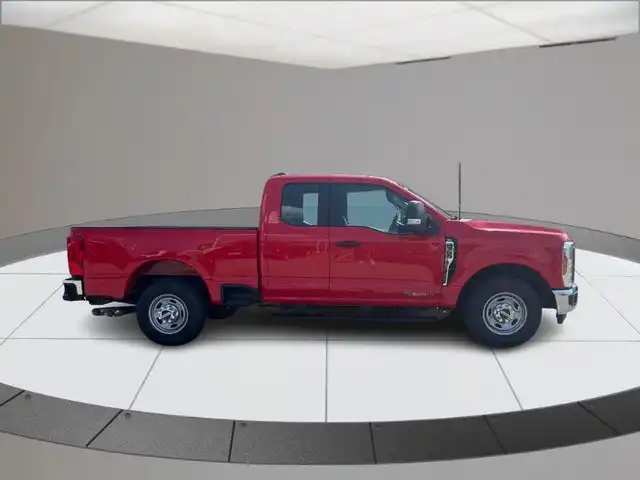 2026 Ford F-350 XL SuperCab 6-3/4' Box SRW's photo