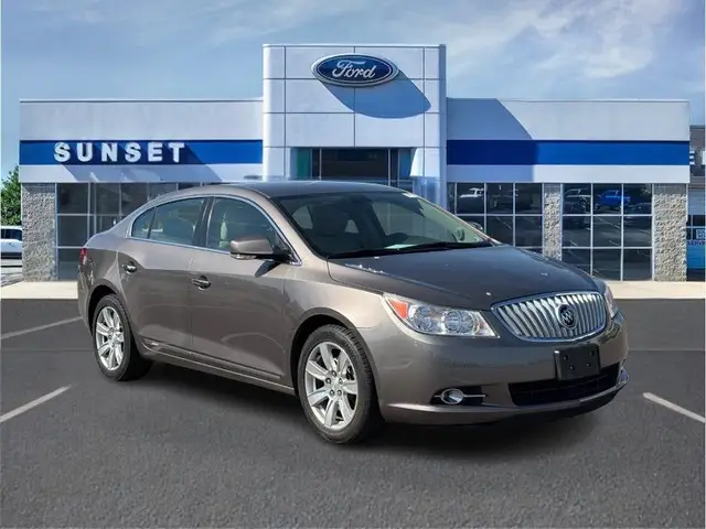 2011 Buick LaCrosse CXL photo 1