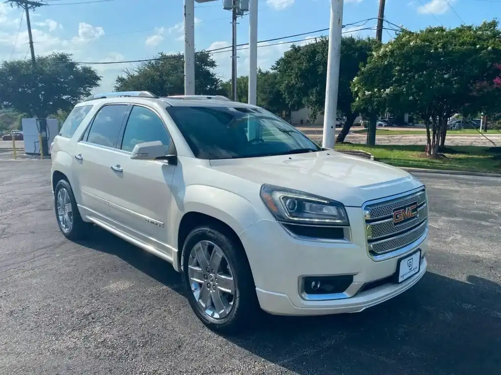 2015 GMC Acadia FWD Denali's photo