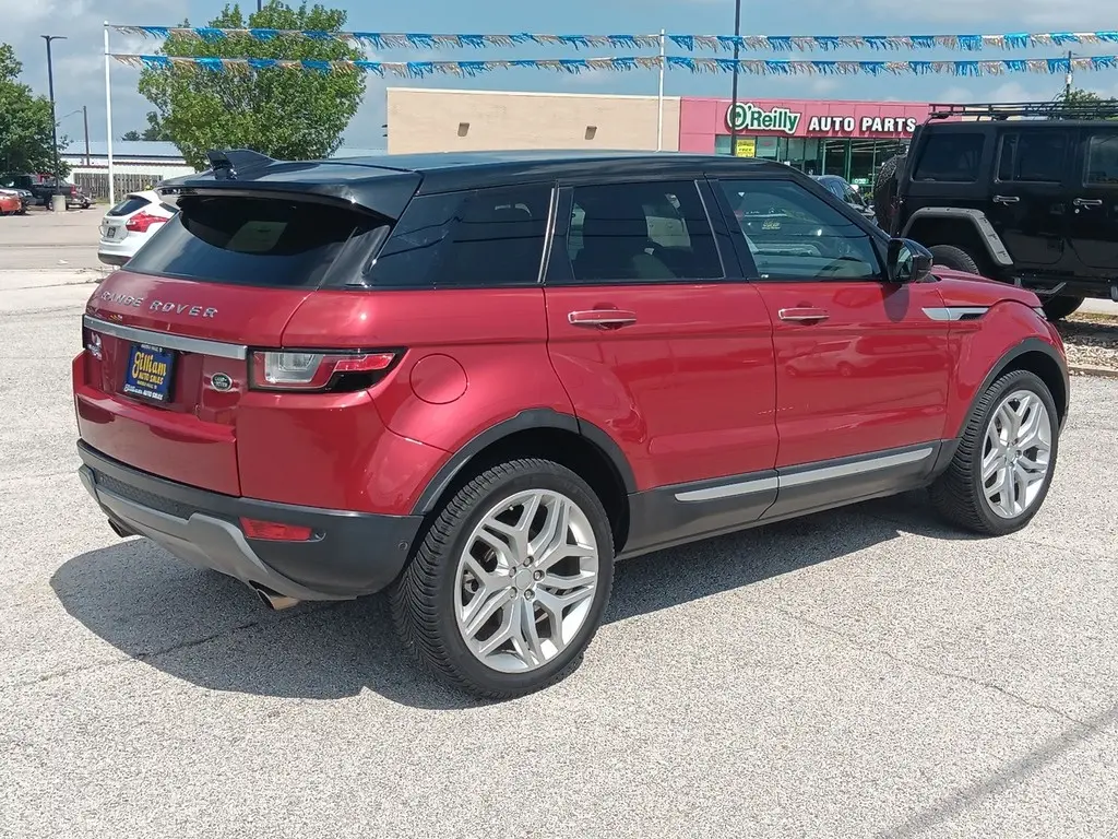 2017 Land Rover Range Rover Evoque HSE photo 3