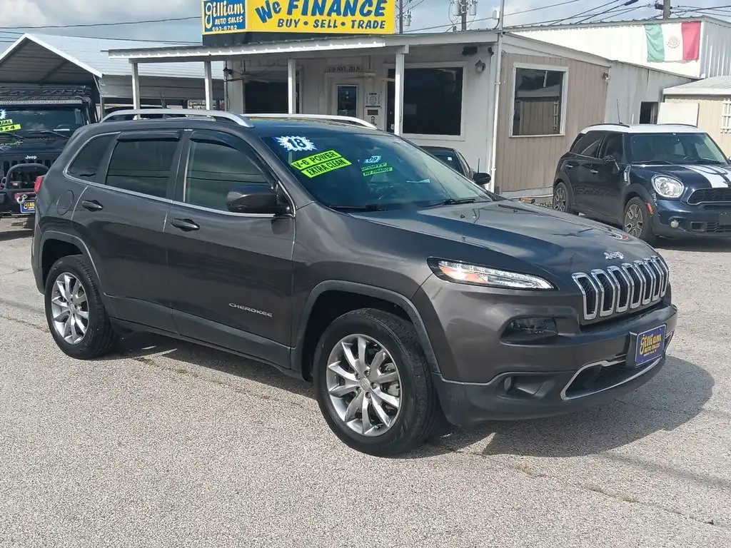 2018 Jeep Cherokee Limited 4X4's photo