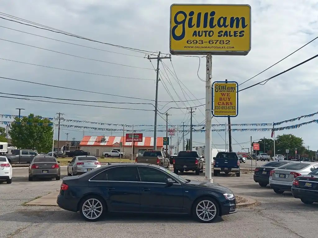 2015 Audi A4 2.0T quattro tiptronic Premium Plus's photo