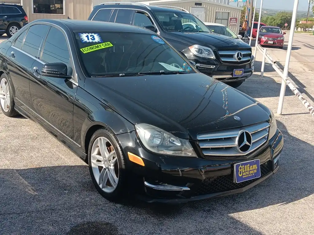 2013 Mercedes-Benz C-Class C250 Sport's photo