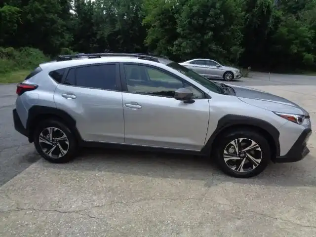 2024 Subaru Crosstrek Premium CVT's photo