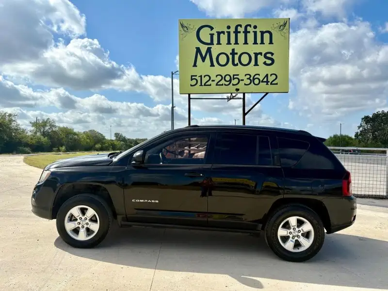 2014 Jeep Compass Sport photo 1