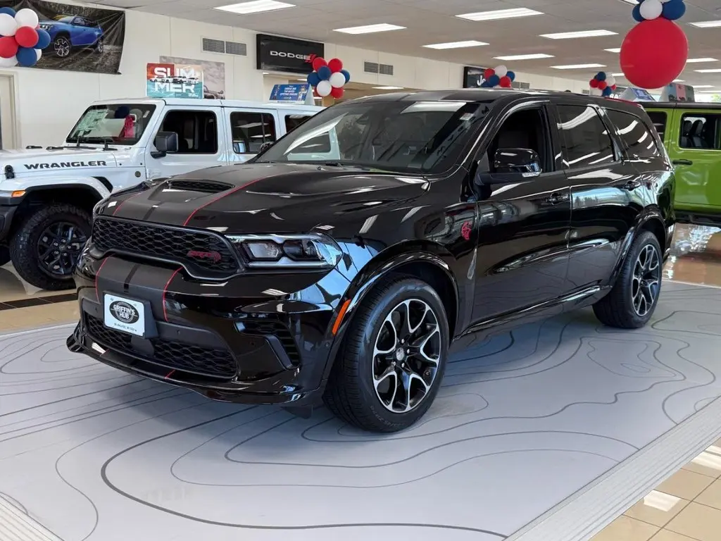 2026 Dodge Durango SRT Hellcat Jailbreak AWD photo 4