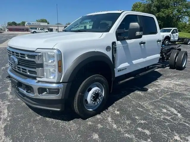 2026 Ford F-550 XL 4x4 Crew Cab 203-In DRW's photo