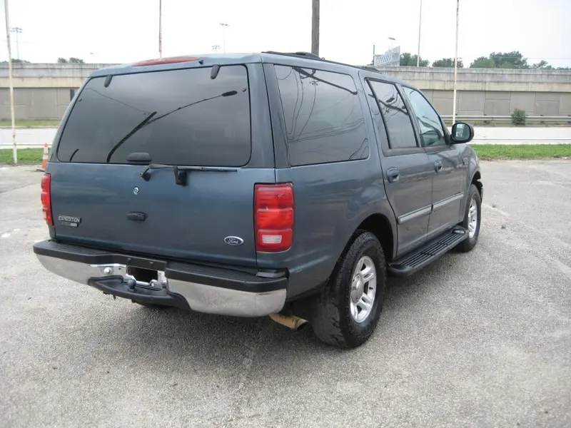 2001 Ford Expedition Base photo 5