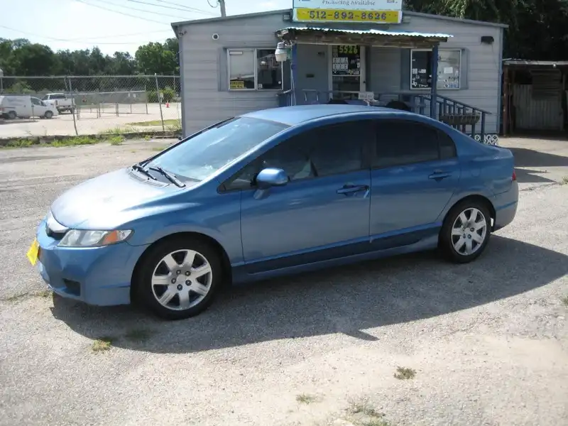 2010 Honda Civic LX Auto's photo