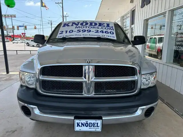 2004 Dodge Ram 1500 ST 4x4 Quad Cab SWB's photo
