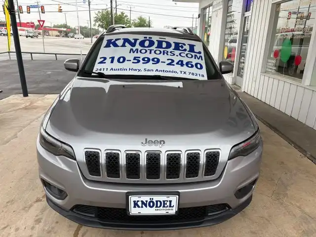 2019 Jeep Cherokee Latitude's photo
