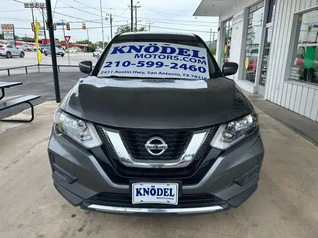 2017 Nissan Rogue S FWD's photo