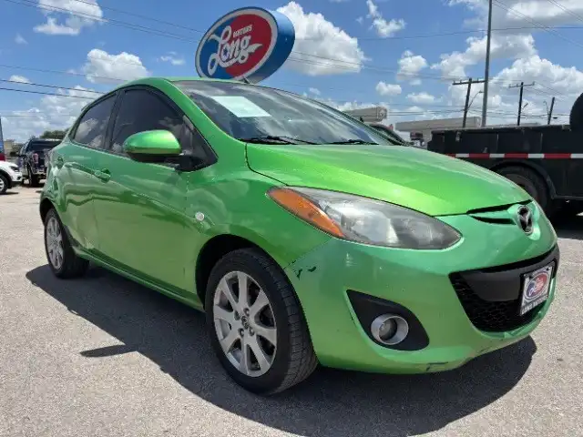 2013 Mazda Mazda2 Touring 5-Door Auto's photo