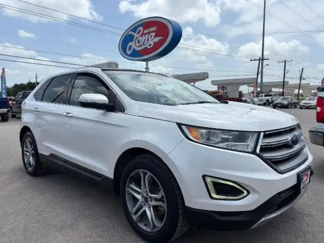 2015 Ford Edge Titanium's photo