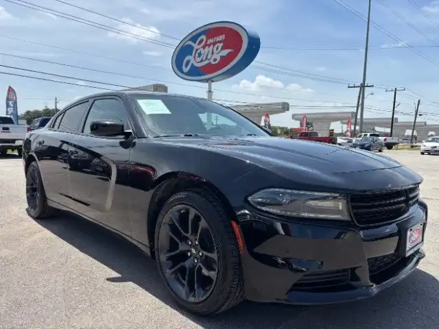 2020 Dodge Charger SXT's photo